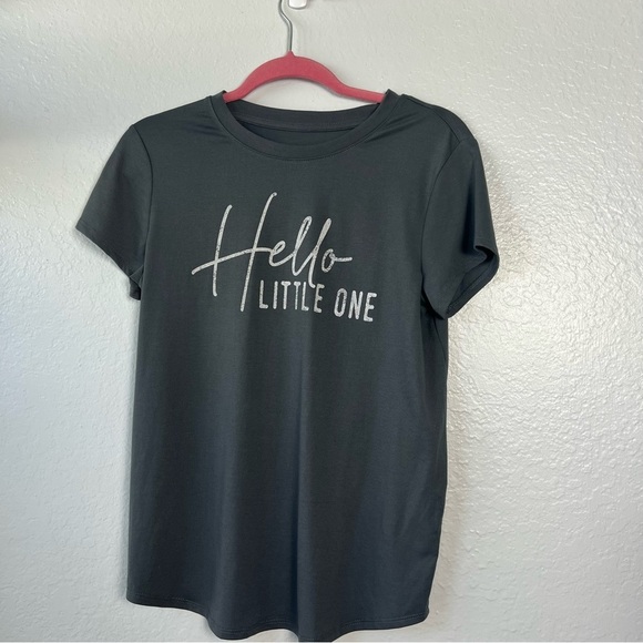 NWT Isabel Maternity Hello Little One Grey
Graphic Short Sleeve T-Shirt Size S - Picture 4 of 13